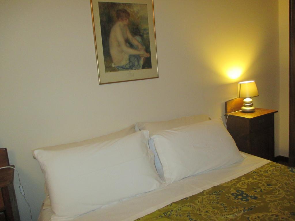 Villa Cantoni Gropello Cairoli Habitación foto